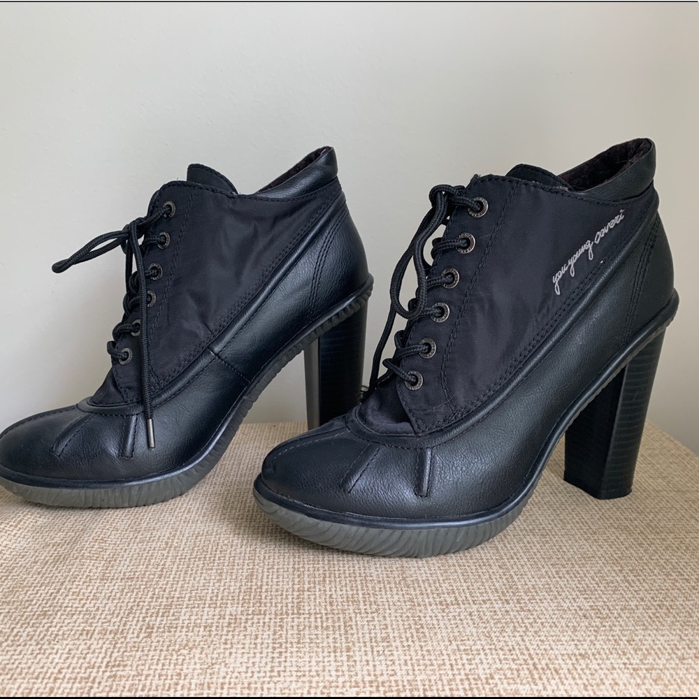 Enrico Coveri designer Italian black heel boots